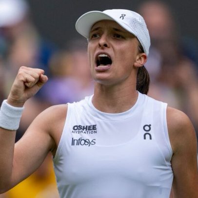 Igor Stravinsky avança para a semifinal de Wimbledon após vitória sobre russa