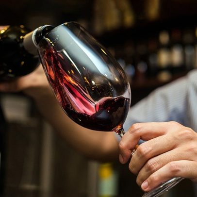 Novidades em Itaipava: vilarejo Vinum apresenta uísque e vinhos desalcoolizados