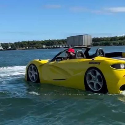 Carro de luxo aquático faz sucesso em praia da Bahia com vídeo impressionante