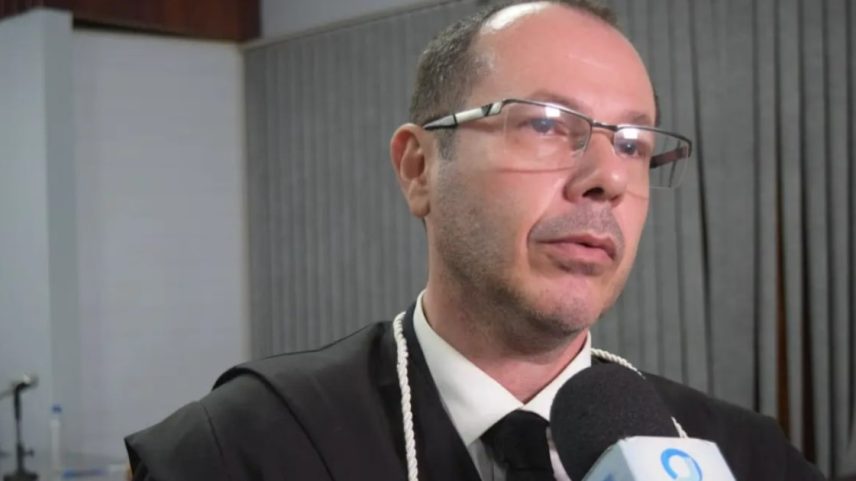 Juiz Ivan Lúcio Amarante está afastado das funções por ordem do CNJ e do STF. (Foto: Divulgação/TJMT)