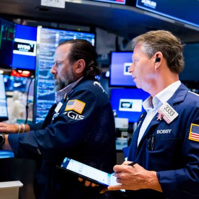 Mercado financeiro reage ao novo projeto de lei de gastos de Trump