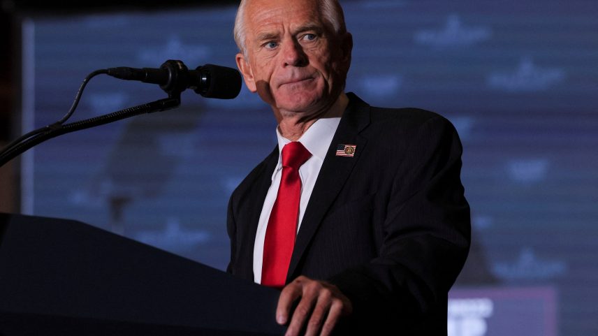 Peter Navarro em Concord, Carolina do Norte (Foto: REUTERS/Brian Snyder)