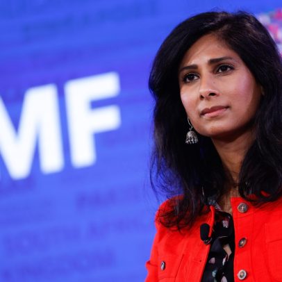 Gita Gopinath deixa FMI e retorna ao corpo docente da Universidade de Harvard
