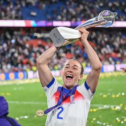 Jogadora da Inglaterra revela que disputou Eurocopa com perna quebrada