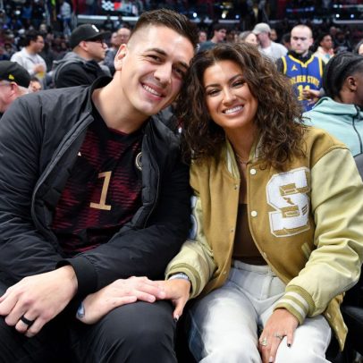 Tori Kelly anuncia gravidez e espera primeiro filho com André Murillo em vídeo emocionante