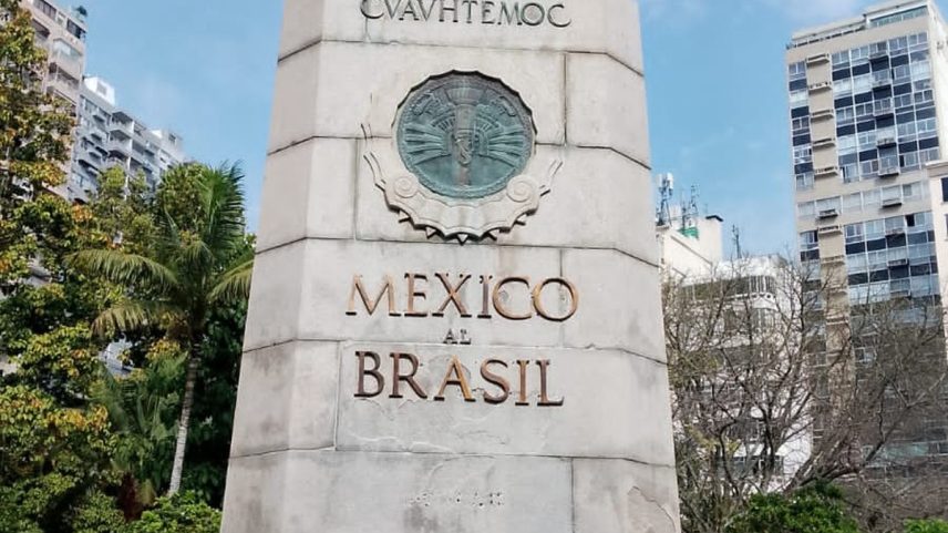 Monumento na Praça Cuauhtémoc, no Flamengo (Foto: Divulgação)
