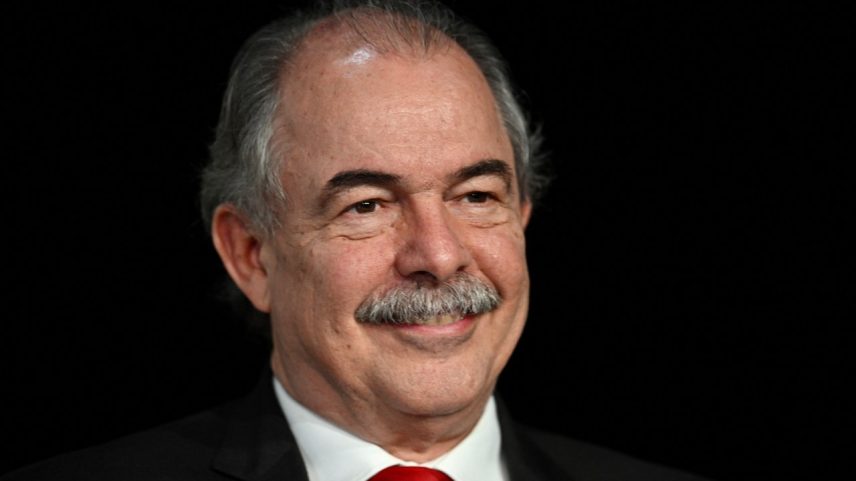 Aloizio Mercadante, nomeado presidente do Banco Nacional de Desenvolvimento Econômico e Social (BNDES) (Foto: Evaristo Sa/AFP)