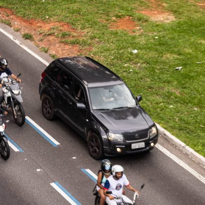 Governo Lula lança plano de segurança para reduzir mortes de motociclistas