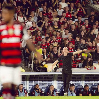Filipe Luís planeja rodar elenco do Flamengo em agosto com calendário apertado