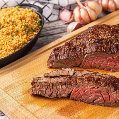 Harmonize carnes com cervejas usando dicas práticas e saborosas