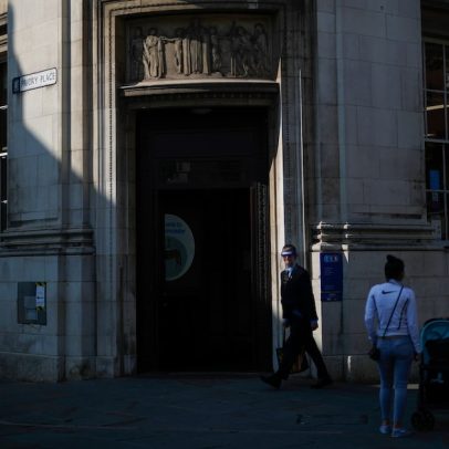 Santander compra banco TSB no Reino Unido por £2,7 bilhões e expande operações