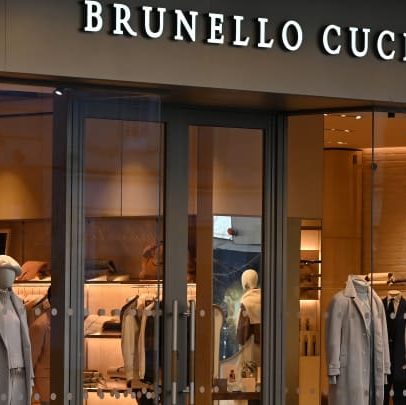 Marca italiana de 'luxo discreto' supera tarifas e registra aumento nas vendas
