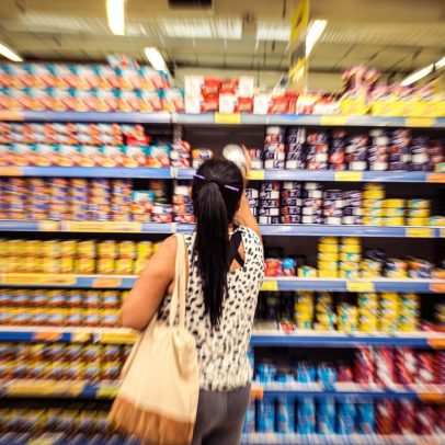 Juros do crédito pessoal sobem para 58,3% ao ano, segundo dados do Banco Central