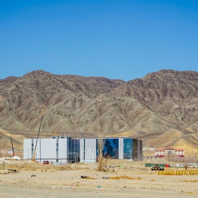 NvidiaChina solicita 100 mil chips para construir data centers de IA no deserto