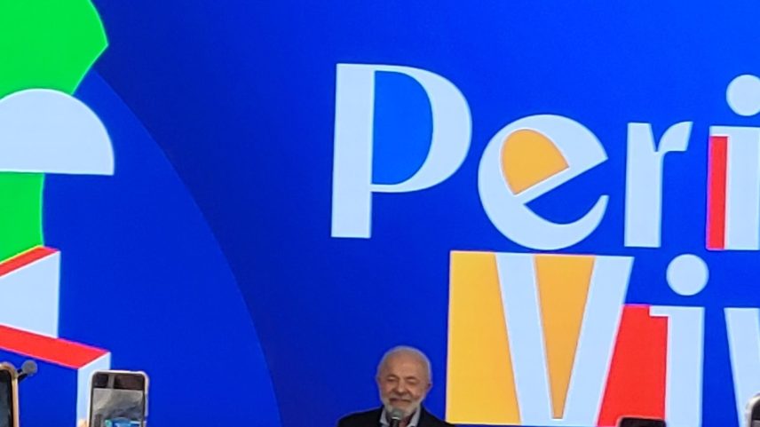 Lula participa de evento em Osasco (Foto: Anna Satie/UOL)
