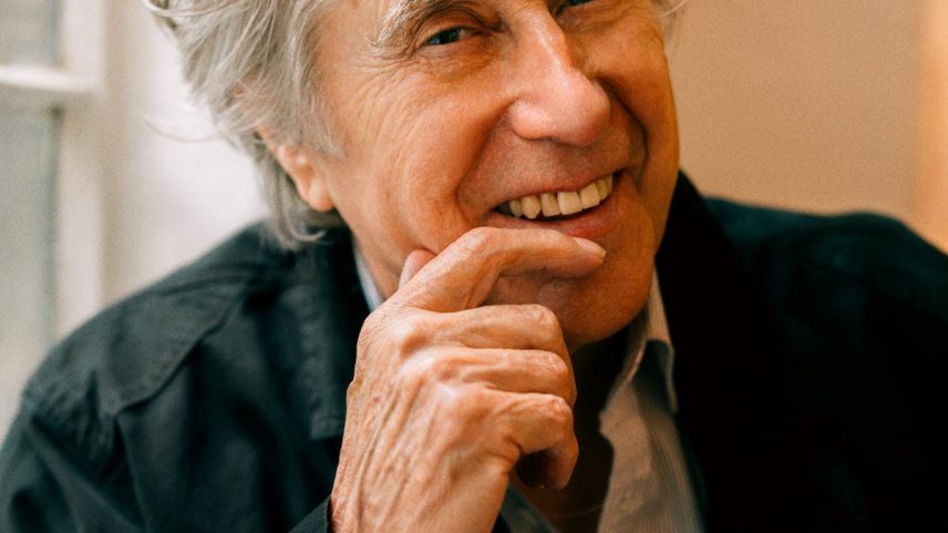 Bryan Ferry posa para ICON em sua casa de Londres (Foto: Charlie Gray)