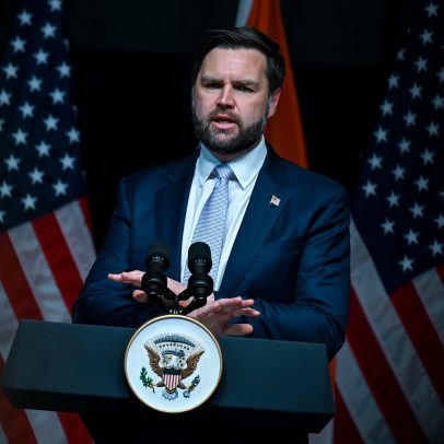 JD Vance promove a doutrina de Trump na política externa americana