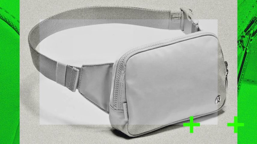 A bolsa Everywhere Belt Bag da Lululemon é perfeita para manter as mãos livres, ideal para chaves de carro, identificação, gloss labial e muito mais. Adquira com 50% de desconto. (Foto: Reprodução)