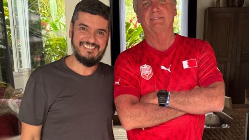 O presidente da Alerj, Rodrigo Bacellar, se encontrou com o ex-presidente Jair Bolsonaro em Angra dos Reis (Foto: Reprodução/Redes sociais/12-01-2025)