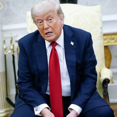 Trump ameaça impor tarifas de 100% à Rússia se paz na Ucrânia não for alcançada