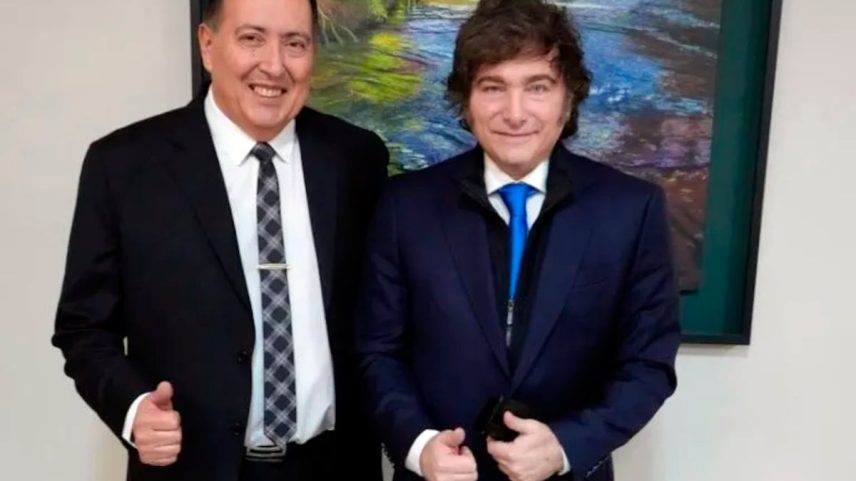 El pastor evangélico Jorge Ledesma y el presidente argentino, Javier Milei. (Foto: RRSS)