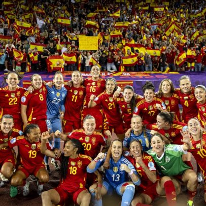 Espanha se aproxima da triple coroa com revolução no futebol nacional