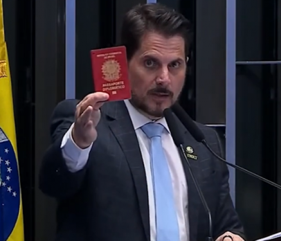 Marcos do Val critica Moraes e o acusa de covardia em desafio sobre passaporte
