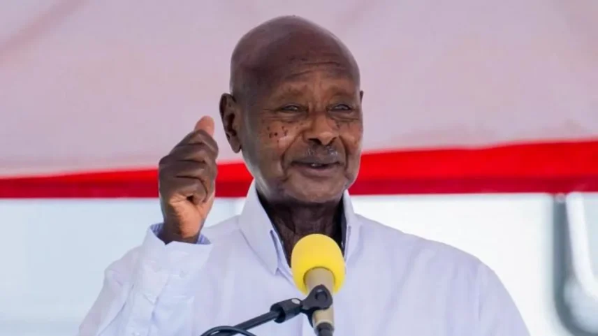 Yoweri Museveni é um dos líderes mais antigos da África (Foto: Reuters)