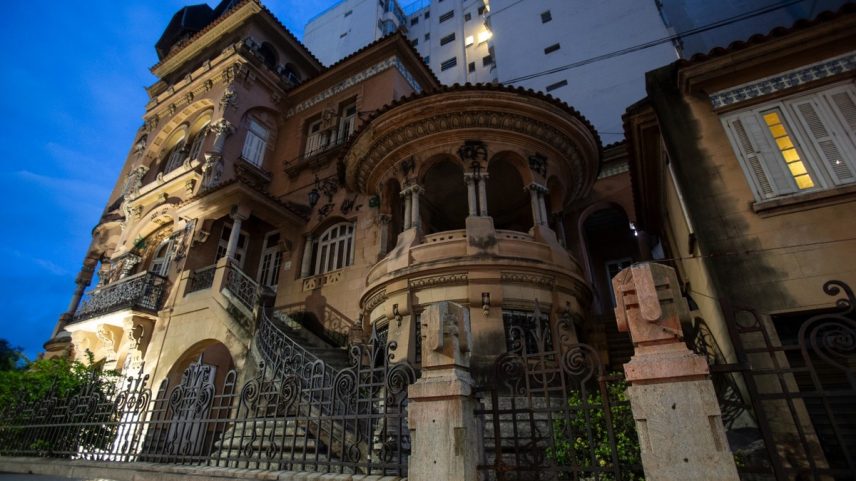 Castelinho do Flamengo, na Zona Sul, está fechado desde a gestão do ex-prefeito Marcelo Crivella (Foto: Alexandre Cassiano/Agência O Globo)