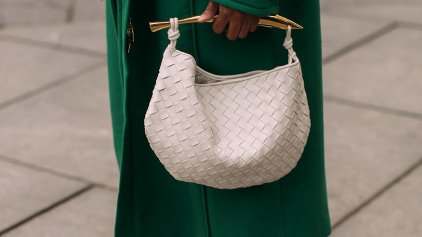 Bota branca: 6 formas de usar (Foto: Launchmetrics Spotlight)