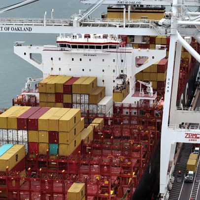 Guerra comercial de Trump afeta gravemente portos menores nos EUA