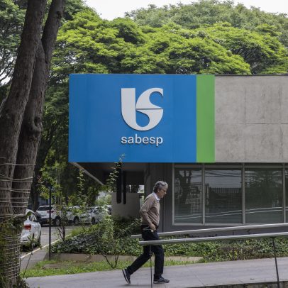 Desconto na conta de água para famílias de baixa renda começa em SP nesta quarta-feira