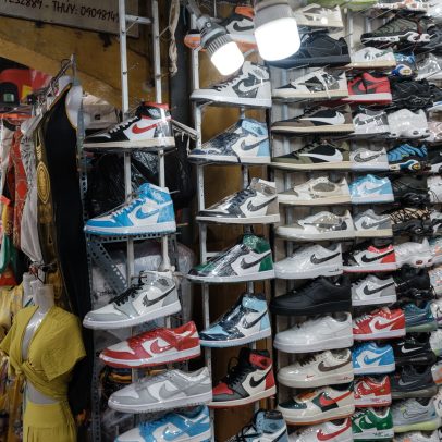 Nike registra alta nas ações após novo acordo comercial de Trump com o Vietnã
