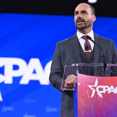 Eduardo Bolsonaro encerra trajetória política e se afasta do cenário nacional