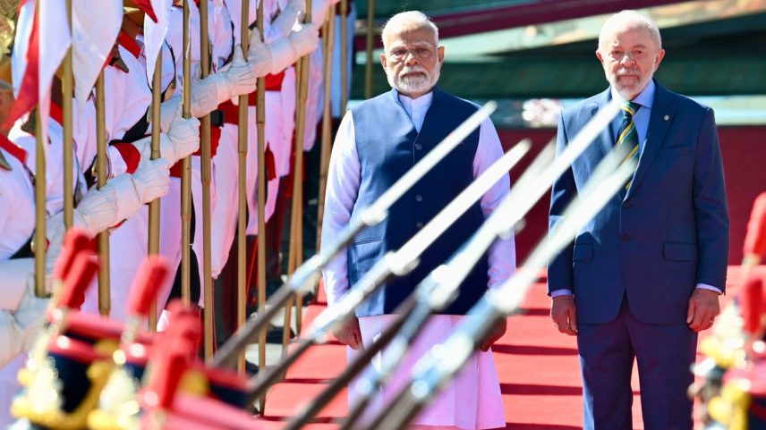 Lula recebe o primeiro-ministro da Índia, Narendra Modi, em Brasília para uma visita de Estado (Foto: Evaristo Sá/AFP)