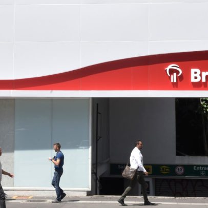 Bradesco anuncia pagamento bilionário de proventos a investidores até o mês fim