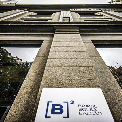 Ibovespa inicia o dia em queda de 0,2% enquanto dólar se mantém estável