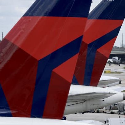 Ações em destaque no pré-mercado: Delta Air Lines, WK Kellogg e AMD