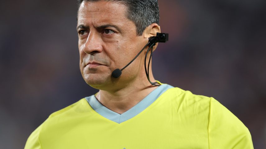 Alireza Faghani, da Austrália, será o árbitro da final entre PSG e Chelsea no Mundial (Foto: Hector Vivas - FIFA/FIFA via Getty Images)