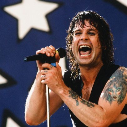 Ozzy Osbourne conquista sua primeira entrada na Billboard Hot 100 com clássico