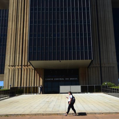 Juros do consignado privado aumentam e concessões caem em junho, aponta Banco Central