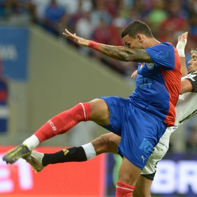 Bahia supera adversário e marca até gol olímpico de Hulk na partida