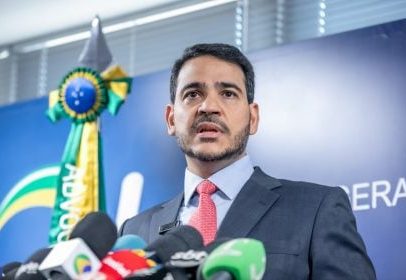 AGU celebra decisão sobre IOF como triunfo da Constituição brasileira
