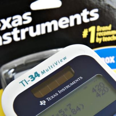 Wolfe Research eleva recomendação da Texas Instruments e prevê recuperação cíclica