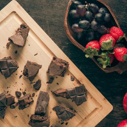 Chá, chocolate e maçãs reduzem a pressão arterial de forma natural