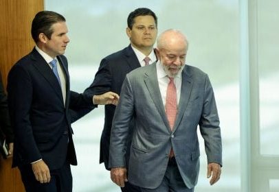 Crítica ao Legislativo cresce nas redes após crise do IOF e 'Congresso da Mamata'