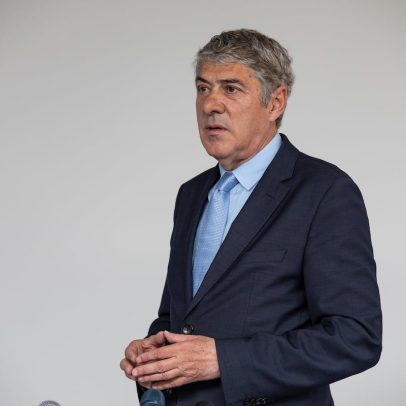 José Sócrates enfrenta julgamento por corrupção após 10 anos de sua detenção