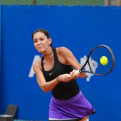 Konishi avança e enfrenta Fullana em duelo nacional, enquanto Carol é eliminada