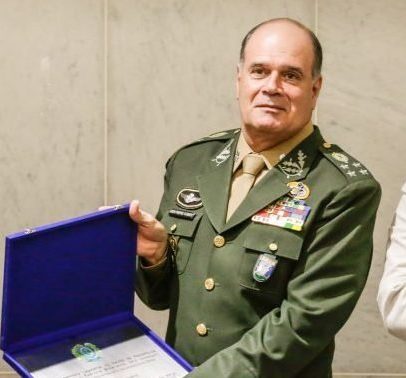 Ex-comandantes e Valdemar depõem no STF sobre suposta trama golpista