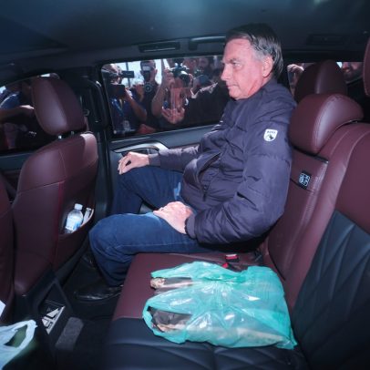 Justiça brasileira impõe tobillera eletrônica a Bolsonaro por risco de fuga